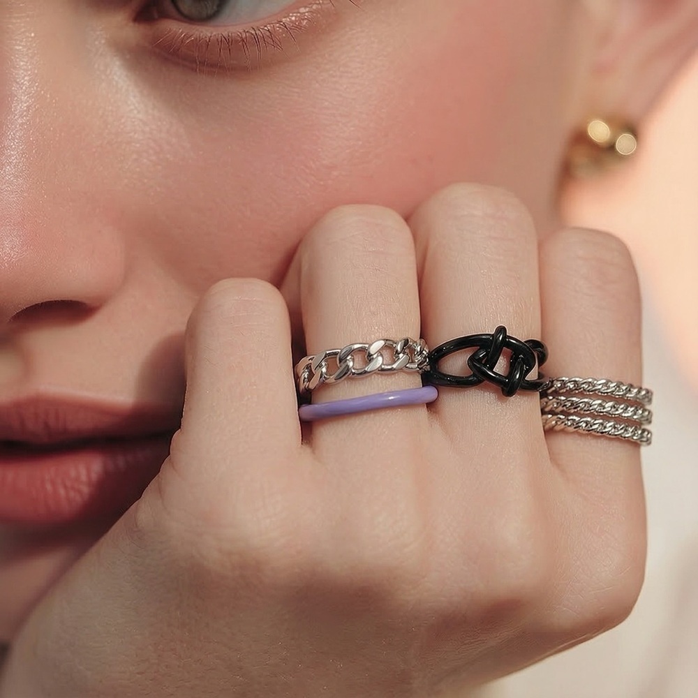 5 ring set. Size 7 Silver Tone- Black and Purple. BNWT